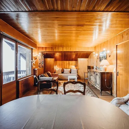 For 5 People Close To The Center Beautiful View Of Megeve