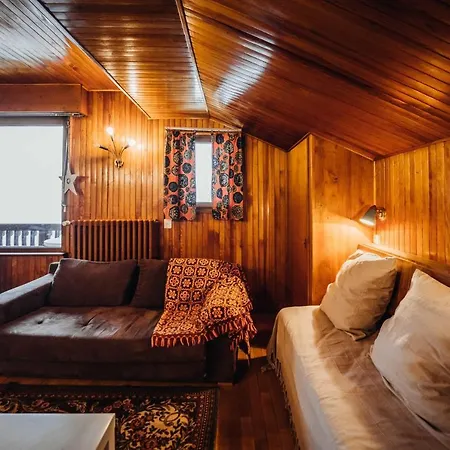 Apartment For 5 People Close To The Center Beautiful View Of *